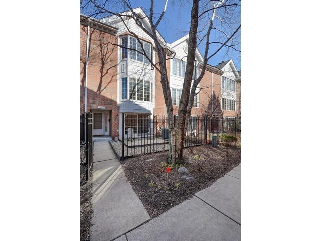 1149 W Vernon Park Pl. #B, Chicago, IL 60607