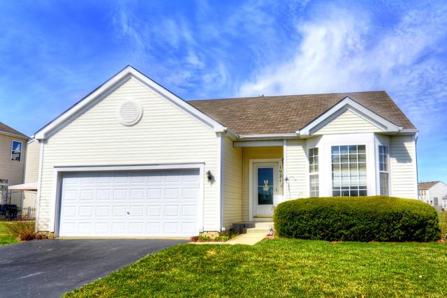 1921 Woodside Dr., Woodstock, IL 60098