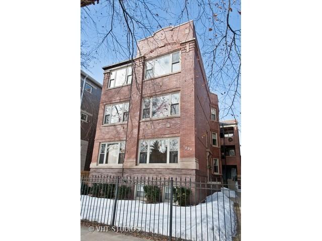 1234 W Argyle St. #2R, Chicago, IL 60640