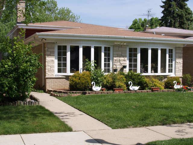 8039 Kildare Ave., Skokie, IL 60076