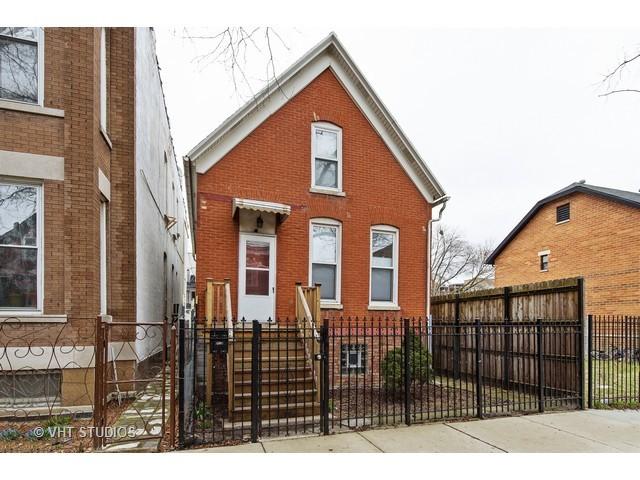 2622 W Potomac Ave., Chicago, IL 60622