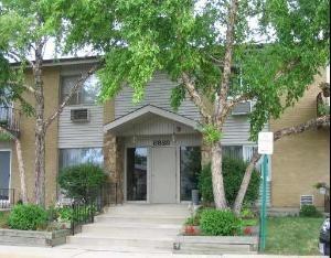 8828 N Leslie Ln. #1C, Des Plaines, IL 60016