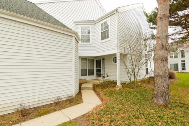 420 Country Lane Ct., Wauconda, IL 60084