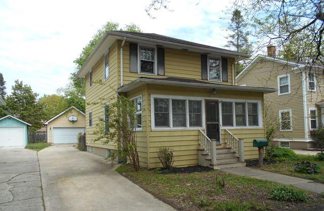 611 Center St., Geneva, IL 60134