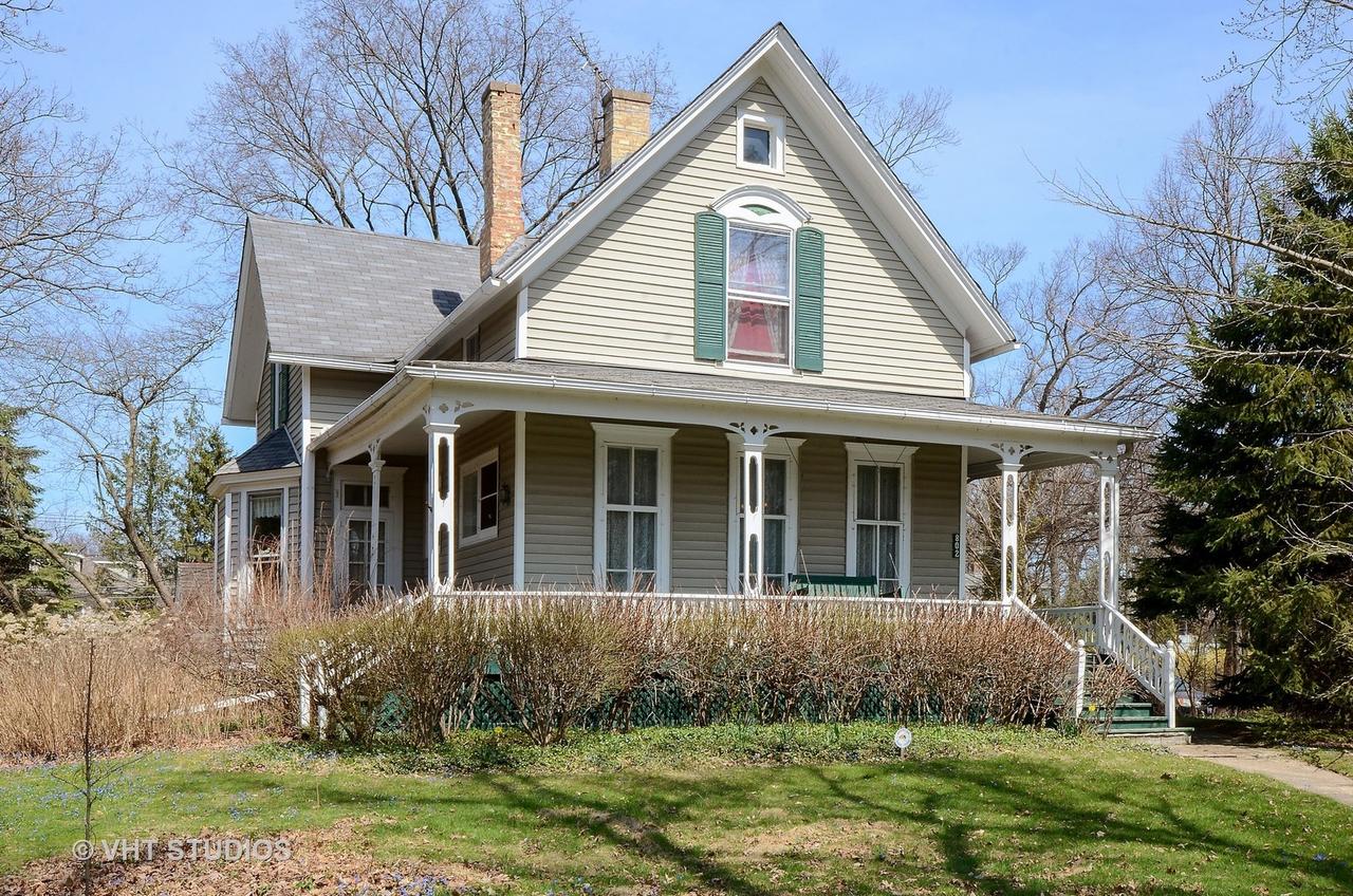 802 Lake Ave., Wilmette, IL 60091