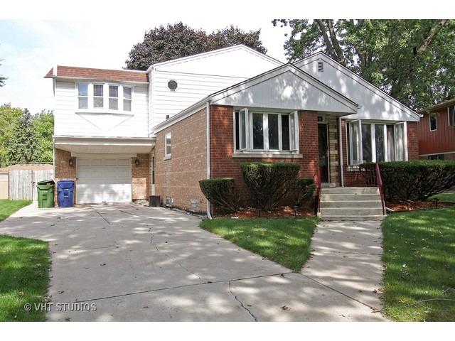 4110 Stillwell Pl., Oak Lawn, IL 60453