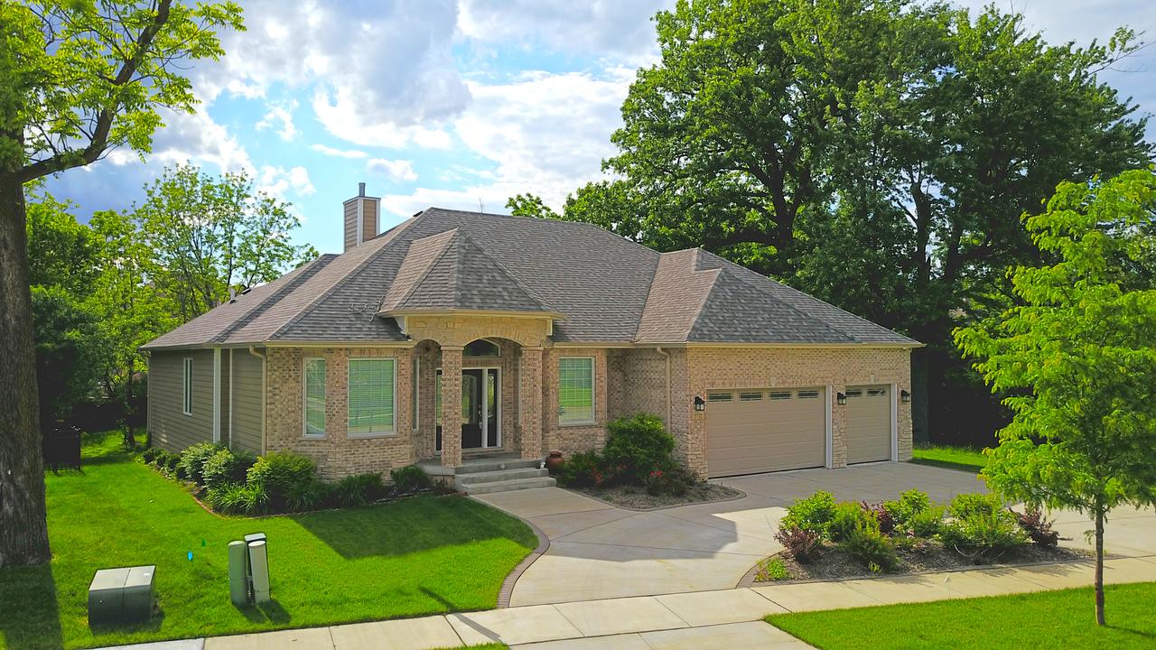 2732 Trojak Ln., Aurora, IL 60502