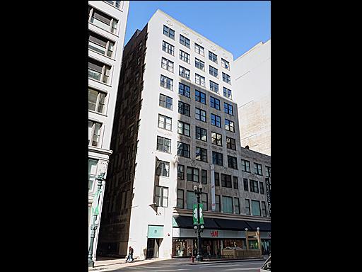 20 N State St. #807, Chicago, IL 60602
