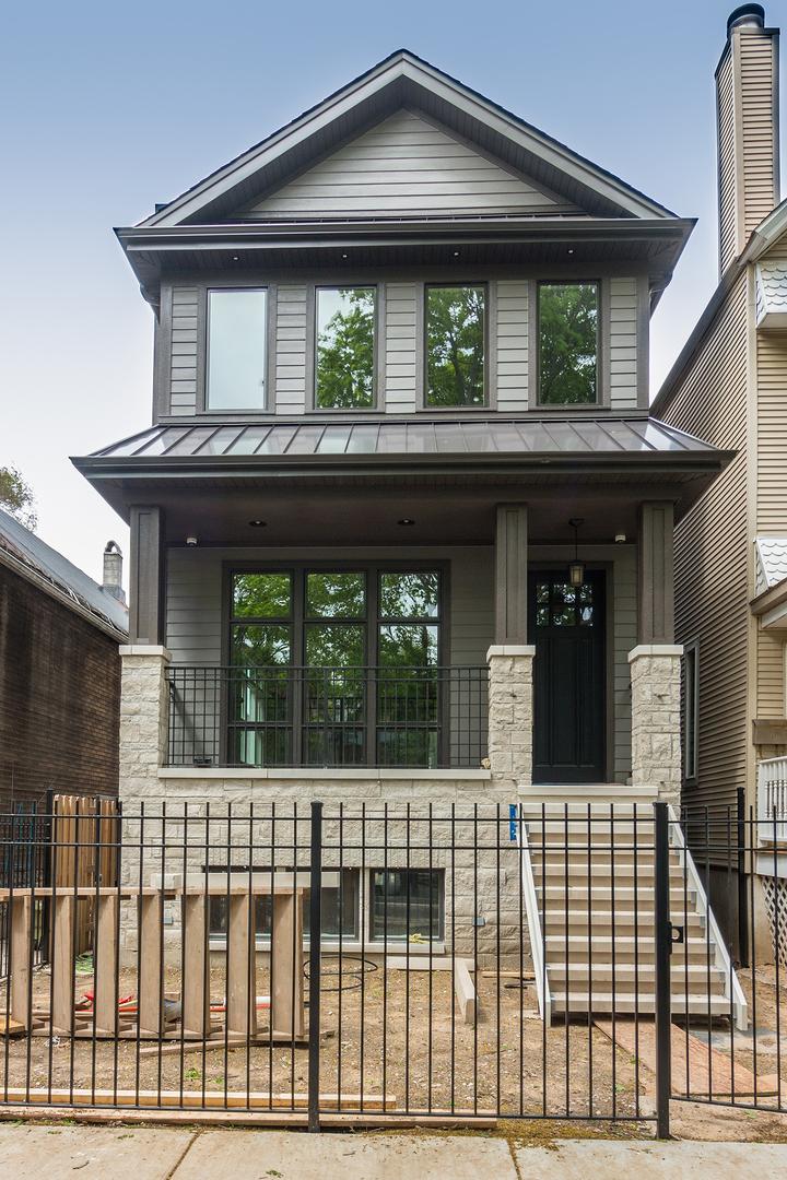 2042 W Melrose St., Chicago, IL 60618