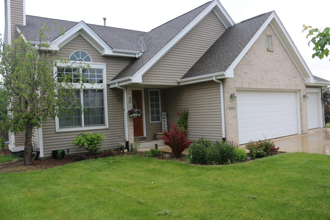 6228 Whitman Pkwy., Machesney Park, IL 61115