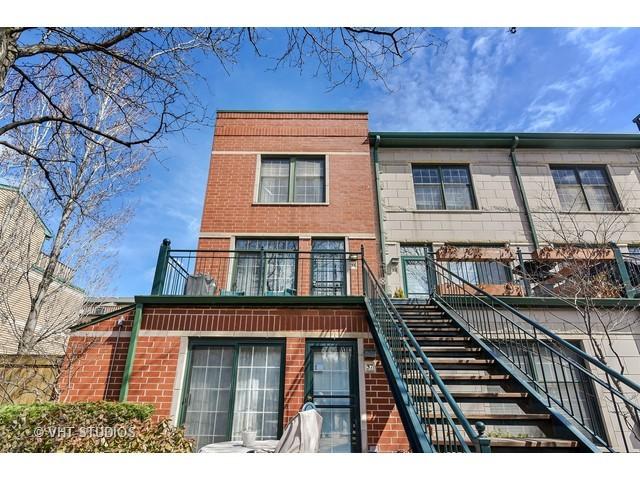 1813 S Clark St. #38, Chicago, IL 60616