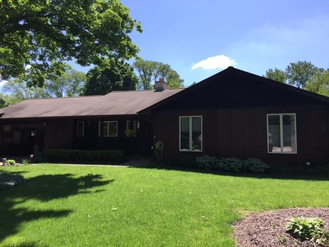 1217 Center Ln., Arlington Heights, IL 60004