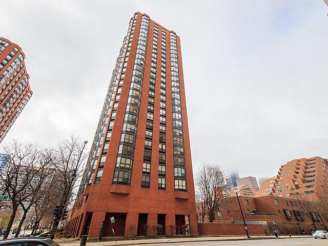 899 S Plymouth Ct. #1009, Chicago, IL 60605