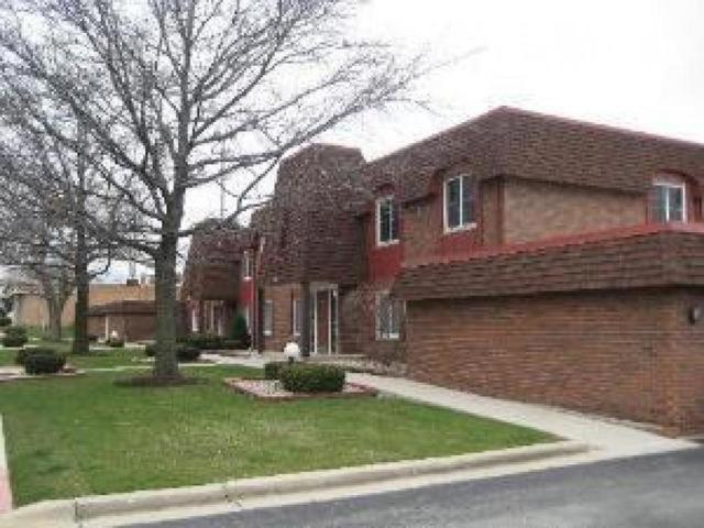 8610 W 95th St. #1A3, Hickory Hills, IL 60457