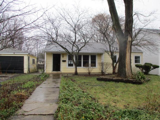 416 E Orchard St., Mundelein, IL 60060