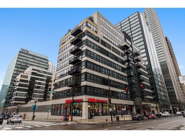 130 S Canal St. #10S, Chicago, IL 60606
