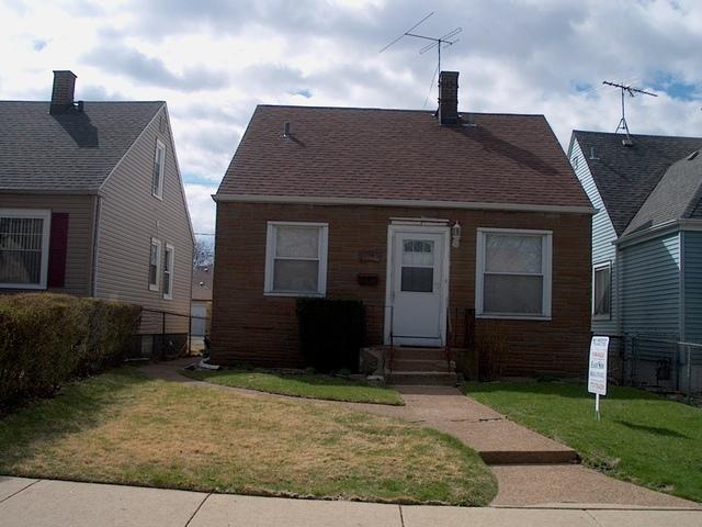 11104 S Avenue N, Chicago, IL 60617