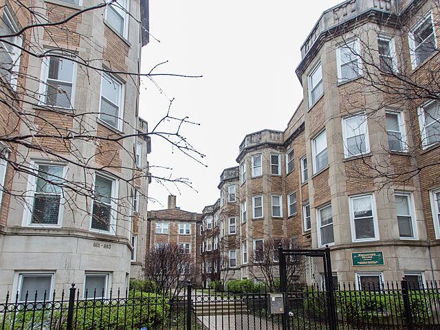 879 W Cornelia Ave. #2, Chicago, IL 60657
