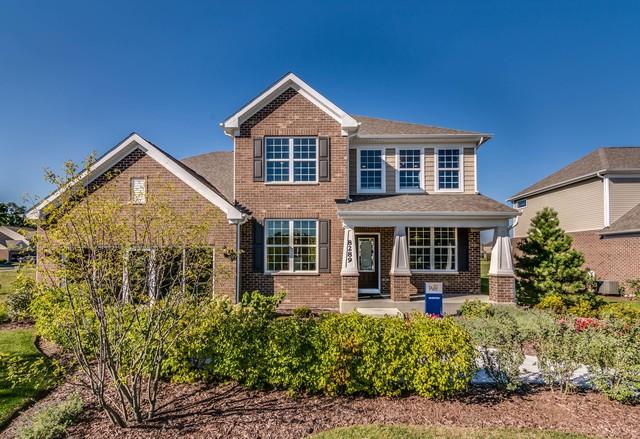 1580 Bayou Path Dr., Naperville, IL 60563