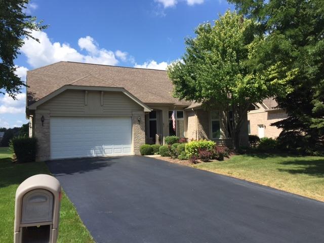 61 Brittany Dr., Oakwood Hills, IL 60013