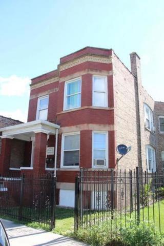 7403 S St Lawrence Ave., Chicago, IL 60619