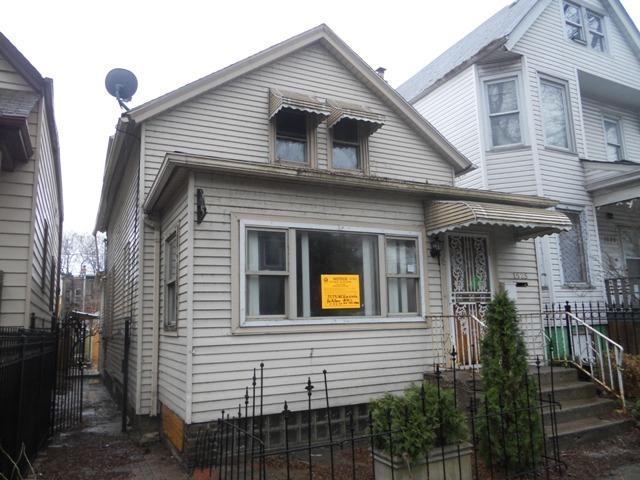 1525 W Victoria St., Chicago, IL 60660