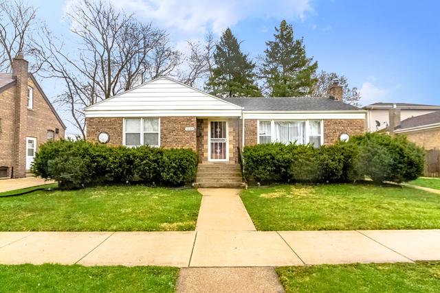 12127 Artesian Ave., Blue Island, IL 60406