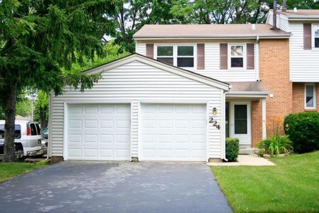 224 Monroe Rd., Bolingbrook, IL 60440