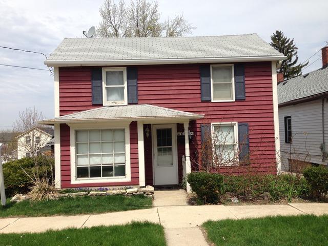 605 Porter St., Lemont, IL 60439