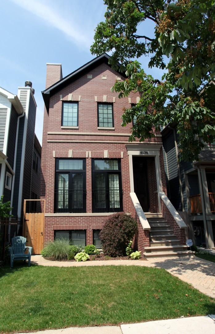 4136 N Oakley Ave., Chicago, IL 60618