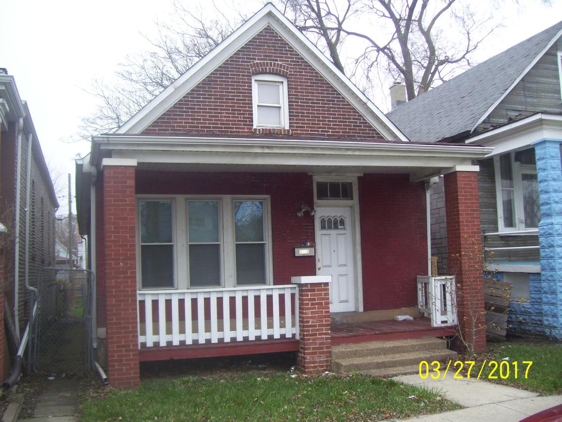 9334 S Woodlawn Ave., Chicago, IL 60619