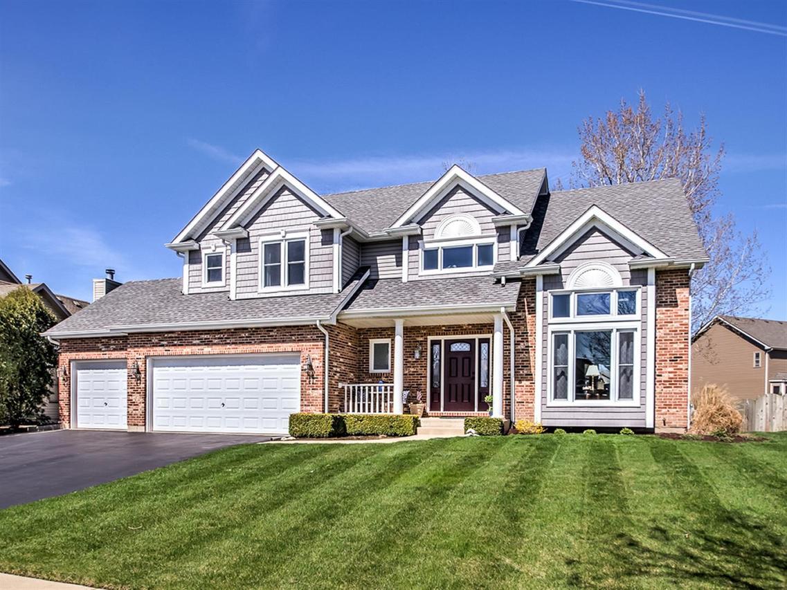 607 Lindsay Cir., North Aurora, IL 60542
