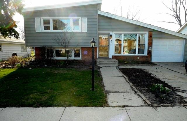 2176 Ash St., Des Plaines, IL 60018