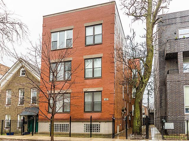 1636 N Rockwell St. #201, Chicago, IL 60647