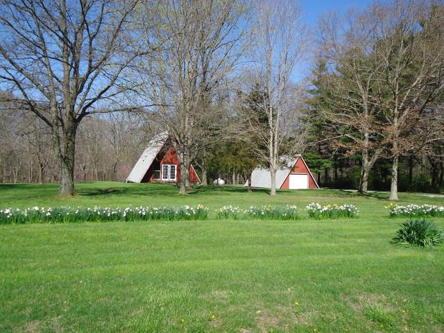 2119 E 1525 North Rd., Shelbyville, IL 62565
