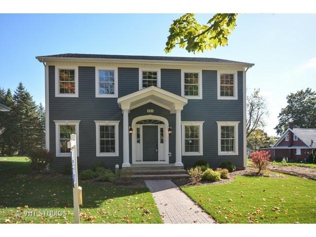 731 Edison St., Geneva, IL 60134