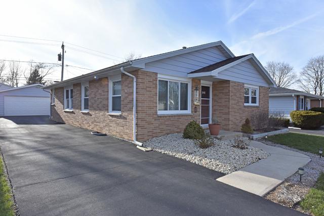 2042 N Jackson St., Waukegan, IL 60087