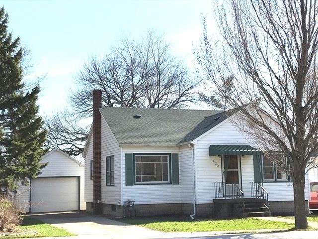 626 W Indiana Ave., Beecher, IL 60401