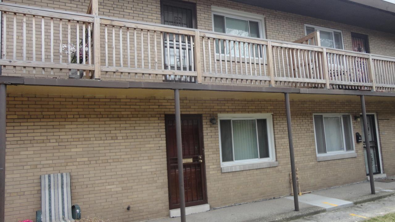 7834 S South Shore Dr. #2, Chicago, IL 60649
