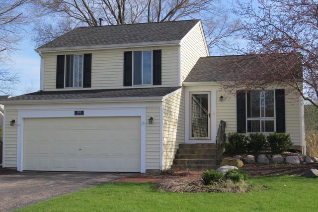 1020 Division St., Geneva, IL 60134