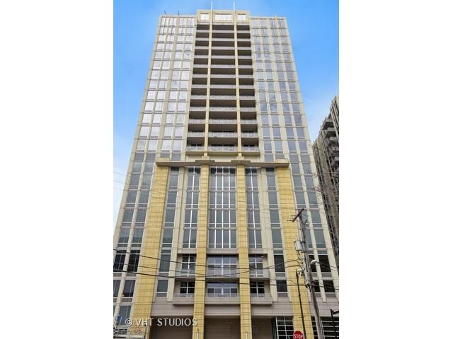 700 N Larrabee St. #1714, Chicago, IL 60654