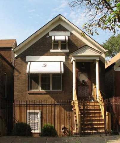 1820 S Washtenaw Ave., Chicago, IL 60608