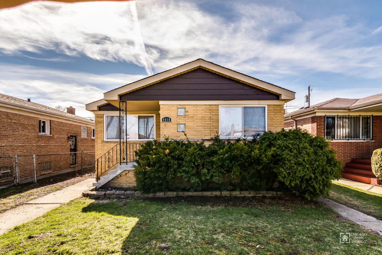 9618 S Lowe Ave., Chicago, IL 60628
