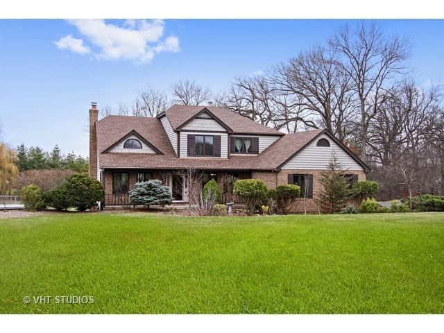 30913 N Manor Hill Rd., Grayslake, IL 60030