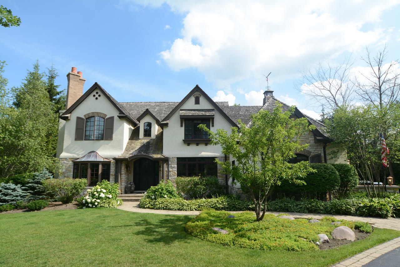 935 W James Ct., Lake Forest, IL 60045