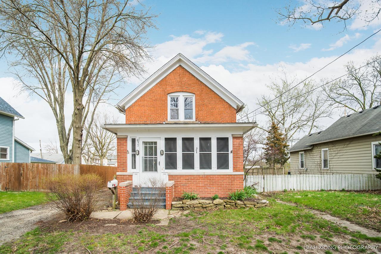 637 Wilder St., Aurora, IL 60506