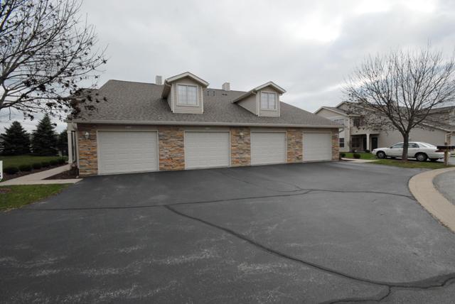 5704 Oak Village Dr. #5407, Roscoe, IL 61073