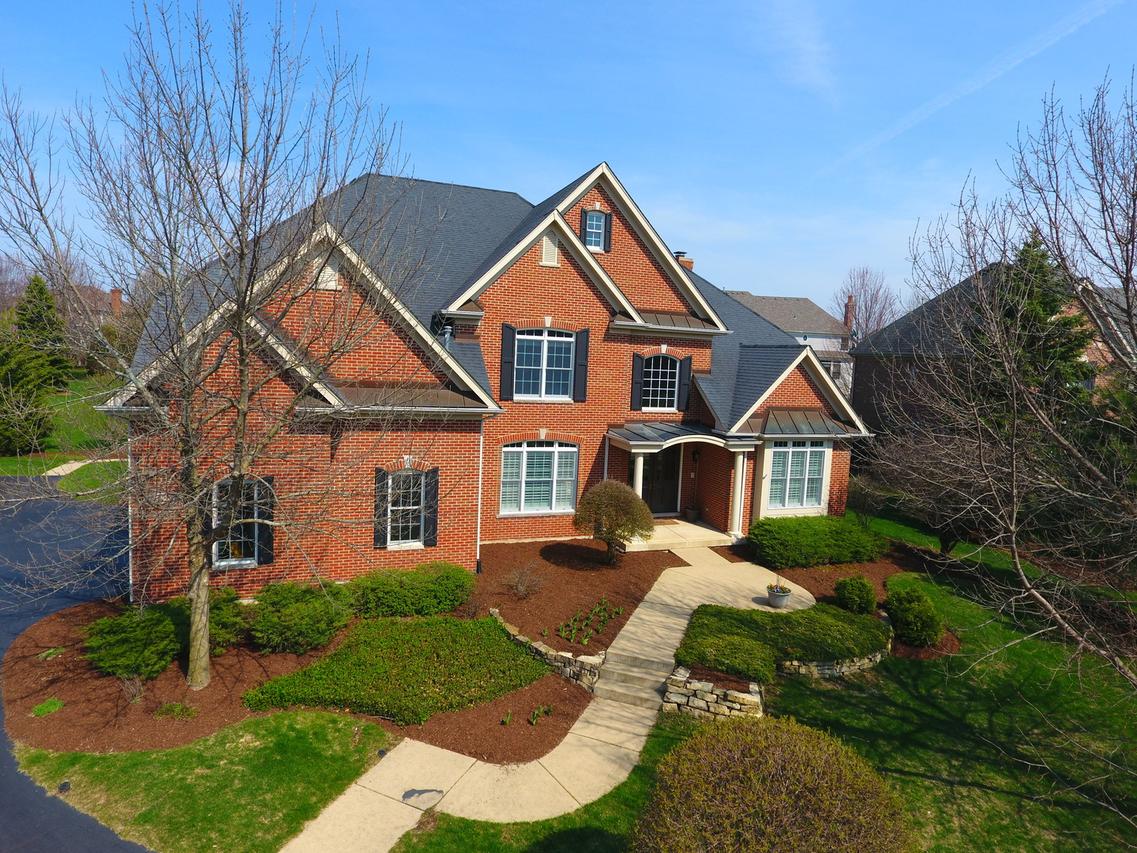 3N993 Ralph Waldo Emerson Ln., St. Charles, IL 60175