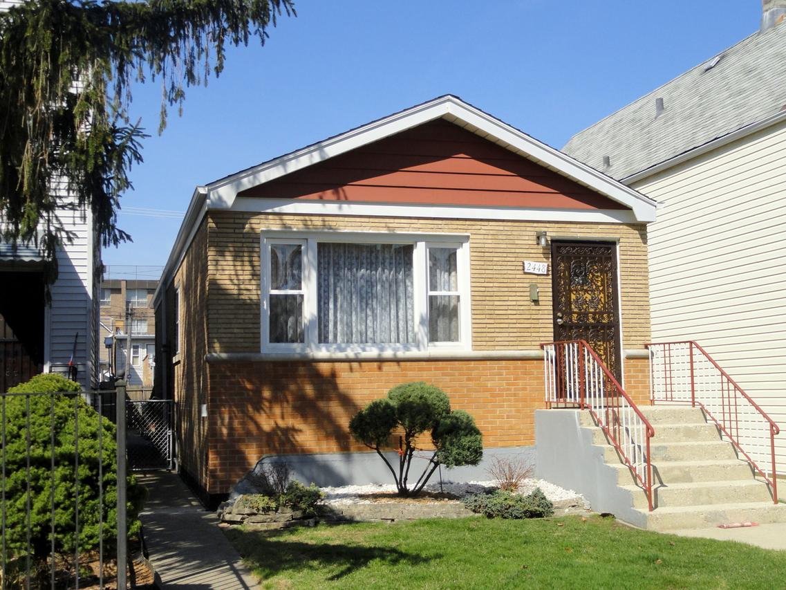2448 N Luna Ave., Chicago, IL 60639