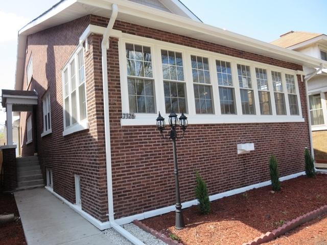 7326 S Bennett Ave., Chicago, IL 60649